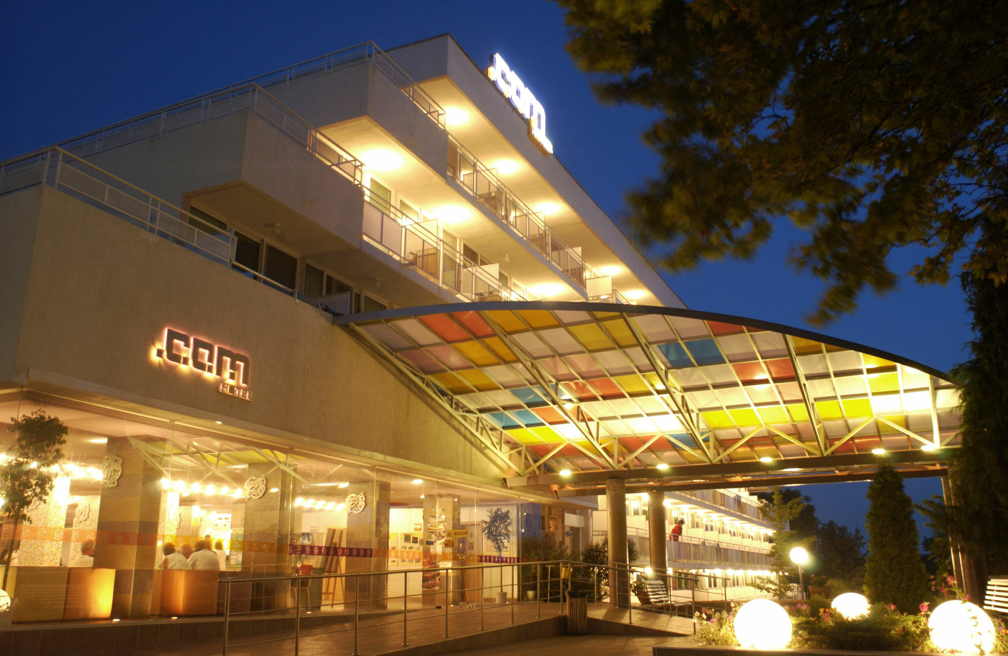 Hotel Com - All Inclusive Albena Esterno foto
